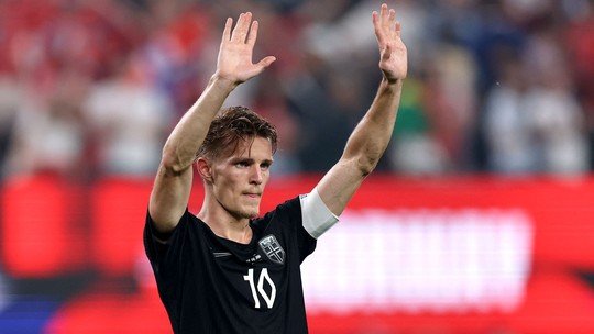 Bayern sonha com contratação de estrela do Arsenal e vê 'cenário favorável' para contratação; entenda Bayern sonha com contratação de estrela do Arsenal e vê 'cenário favorável' para contratação; entenda